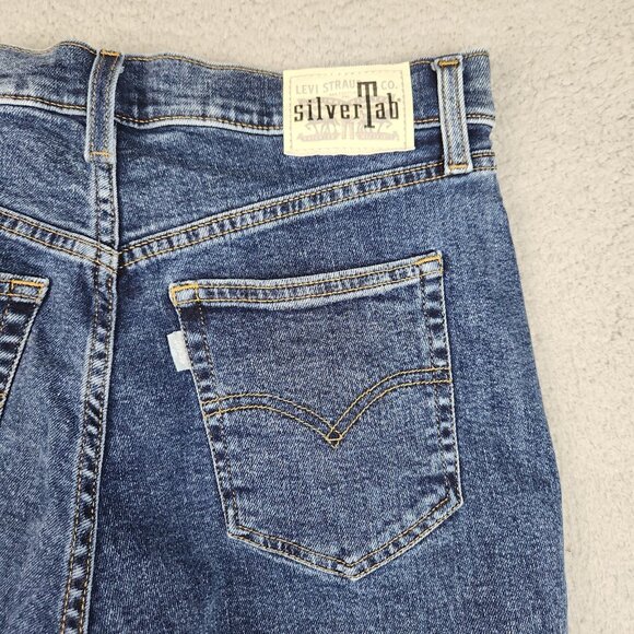 Levi's Silver Tab Jeans Women's 30 Mom Jean High Rise Cropped Blue Denim Pants - Picture 11 of 11
